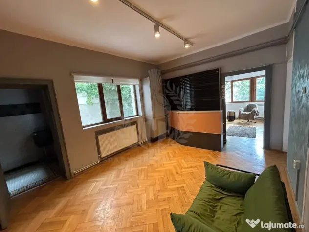 Spațiu comercial de închiriat // 105 mp// PLOIEȘTI - Ploiesti (Prahova)