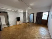 Spațiu comercial de închiriat // 105 mp// PLOIEȘTI