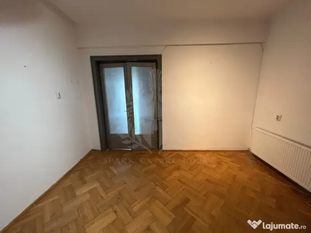 Spațiu comercial de închiriat // 105 mp// PLOIEȘTI - Ploiesti (Prahova)