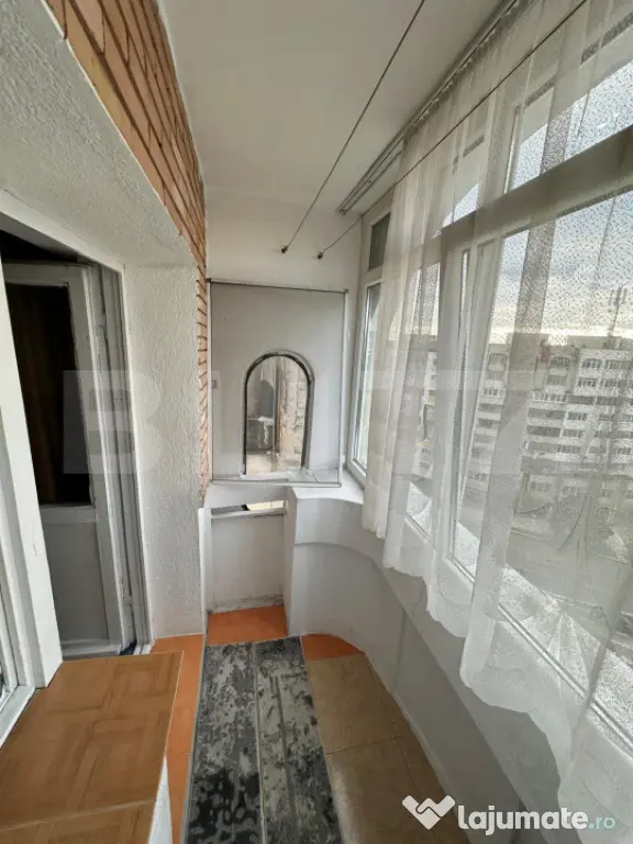 Apartament 2 camere, decomandat, boxa depozitare, 3 balcoane - Suceava (Suceava)