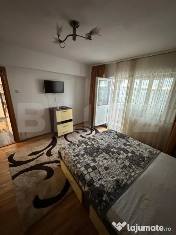 Apartament 2 camere, decomandat, boxa depozitare, 3 balcoane - Suceava (Suceava)