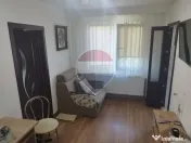 Apartament 2 camere de vânzare etaj intermediar