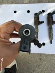 Injector bosch (1.6hdi 1.6tdci) 
