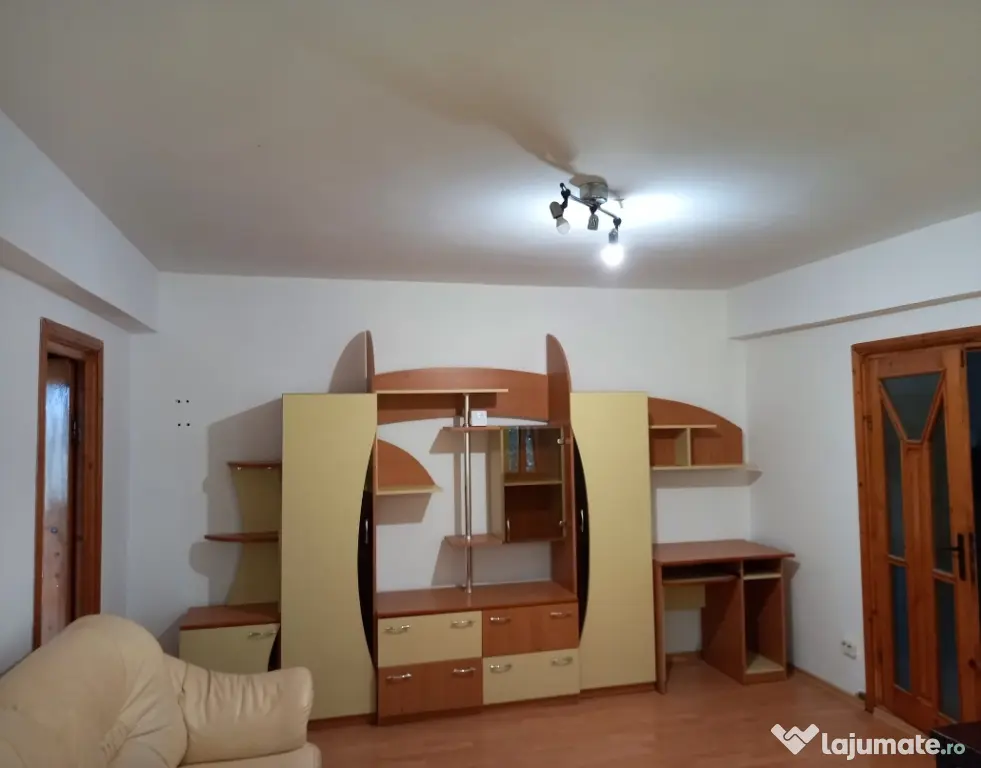 Apartament de inchiriat zona Gara, Focsani