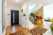 Vânzare casă modernă cu 5 camere | Corbeanca | Grădină și confort