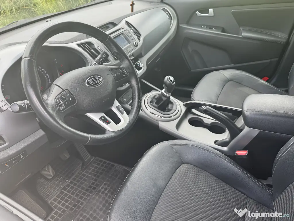 KIA SPORTAGE 91000 km