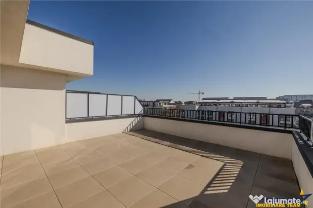 Apartament tip penthouse. mobilat, utilat, 2 terase, 100mp, - Brasov (Brasov)