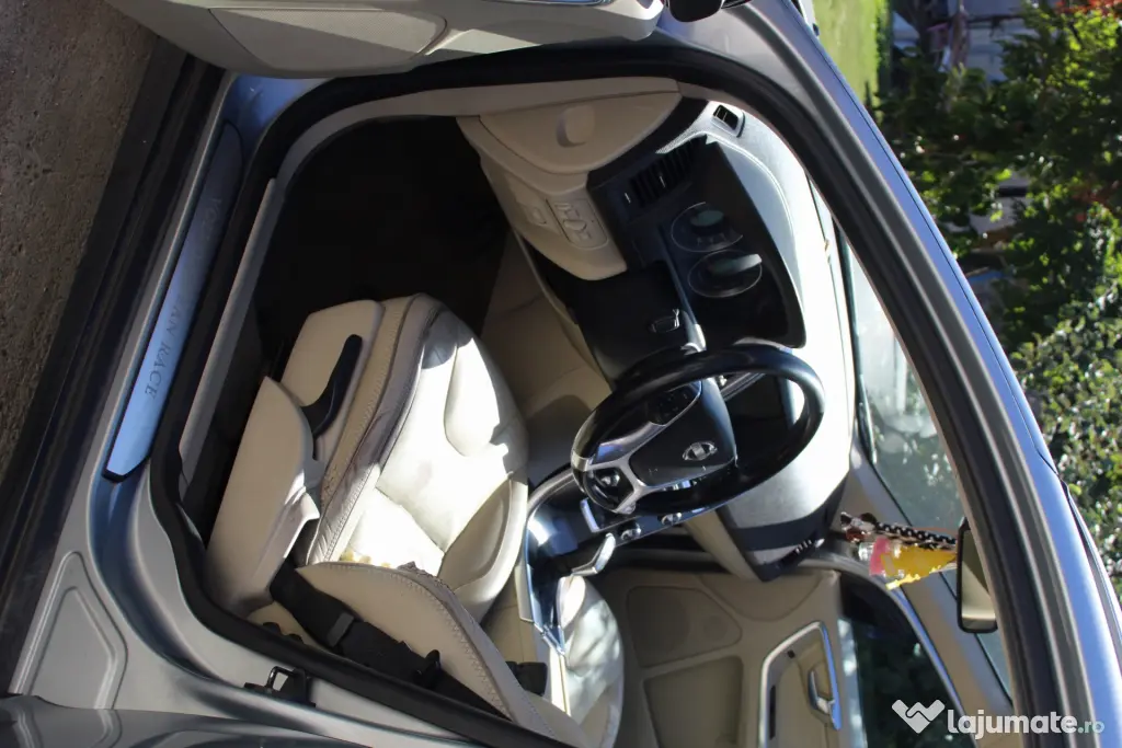 Volvo xc 60 2013 2.4d4 awd ocean race