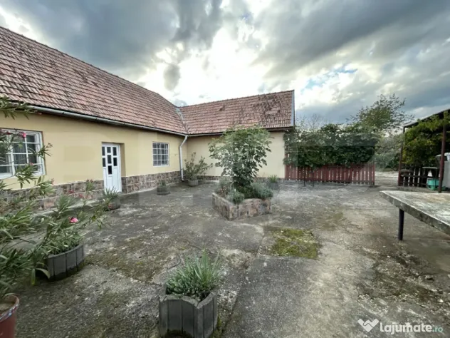 PROPRIETATE DEOSEBITĂ ÎN COPLEAN – 342 MP CASĂ + 1,68 H - Coplean (Cluj)