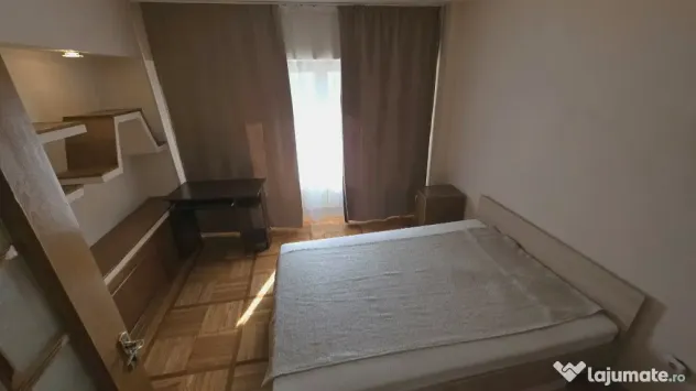 Apartament 3 camere , CENTRAL - ,INDEPENDENTEI UMF - Iasi (Iasi)