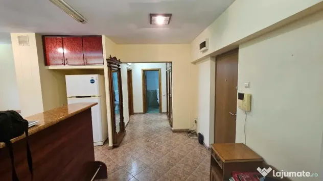 Apartament 3 camere , CENTRAL - ,INDEPENDENTEI UMF - Iasi (Iasi)
