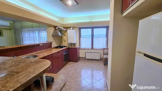Apartament 3 camere , CENTRAL - ,INDEPENDENTEI UMF - Iasi (Iasi)