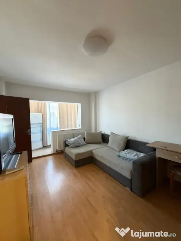 Garsonieră decomandată | 32 mp | Balcon închis | Zona Buc - Baia Mare (Maramures)