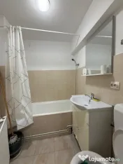 Garsonieră decomandată | 32 mp | Balcon închis | Zona Buc 