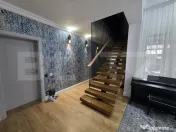 Casa exclusivista, compusa din 2 proprietati, pe un teren d