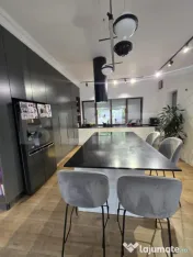 Casa exclusivista, compusa din 2 proprietati, pe un teren d