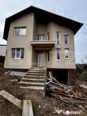 Casă individuală în zona Băi – 187 mp, teren 285 mp 