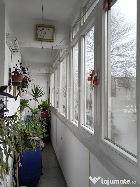 3 camere, et 1/10, anvelopat-Drumul Taberei, Frigocom - Bucuresti (Bucuresti-Ilfov)