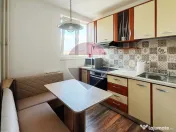 De închiriat apartament 2 camere și loc de parcare - Splaiul Crișanei
