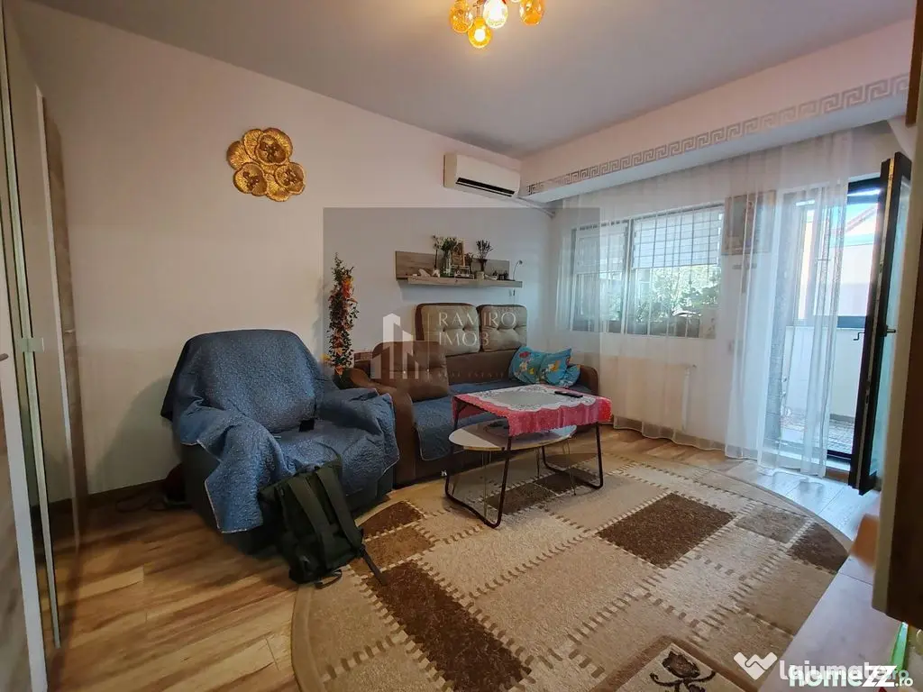 Apartament 2 camere, Sector 5, Pecineaga/Salaj, decomandat, centrala - Bucuresti (Bucuresti-Ilfov)
