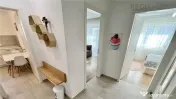 Apartament luminos si spatios Coresi Kasper 
