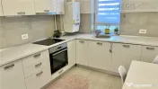 Apartament luminos si spatios Coresi Kasper 