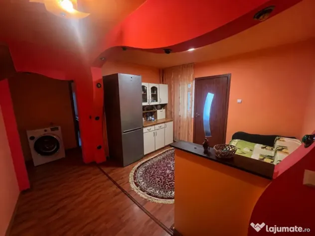 Redus Apartament 2 camere 64mp total, 2 balcoane, zona Craio - Craiova (Dolj)