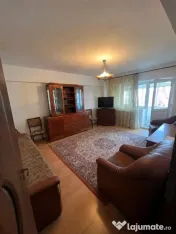 Apartament 3 camere, 67 mp, zona Valea Rosie