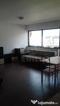 Apartament cu 3 camere de închiriat – Florești, zona Eroilor 