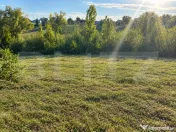 Teren intravilan de 1113 mp cu deschidere de 30 m – Moara 