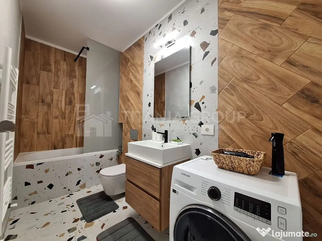 Apartament de lux, parcare inclusa - Brasov (Brasov)