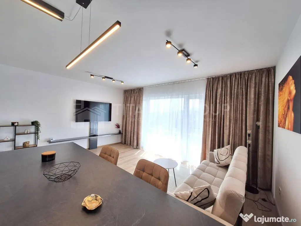 Apartament de lux, parcare inclusa - Brasov (Brasov)