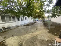 Casă renovată cu curte și parcare, 3 camere, zona Sala Sp 