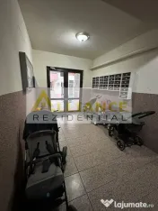 APARTAMENT 3 CAMERE DE VANZAR 1 DECEMBRIE 1918 Negociabil! 