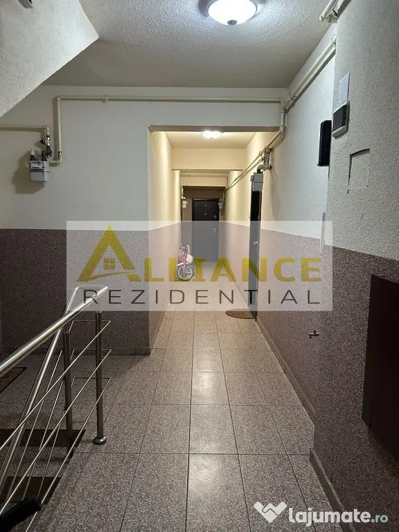 APARTAMENT 3 CAMERE DE VANZAR 1 DECEMBRIE 1918 Negociabil! - Bucuresti (Bucuresti-Ilfov)