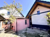 Casa 4 camere,curte si gradina 700 mp,Sebes 