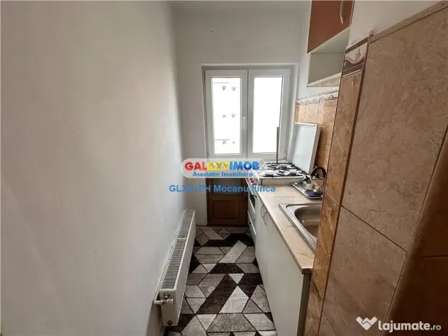 Garsoniera moderna, in Ploiesti, zona Malu Rosu - Ploiesti (Prahova)