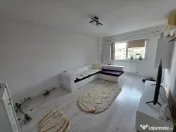 Apartament cu 3 camere de inchiriat - zona Republicii