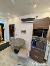Apartament 2 Camere Central Bloc tip Vila 
