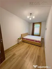 Apartament 2 Camere Central Bloc tip Vila 