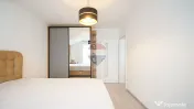 Apartament 2 camere de vânzare | Parcare și boxă | Zona Tractorul 