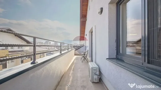 Apartament 2 camere de vânzare | Parcare și boxă | Zona Tractorul - Brasov (Brasov)