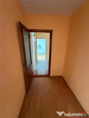 Apartament 3 camere, etaj 1, zona Centrala (fosta Autogara) 