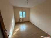 Apartament 3 camere, etaj 1, zona Centrala (fosta Autogara) 