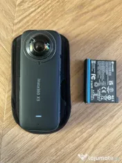 Insta360 X3 cu 2 baterii originale și husă
