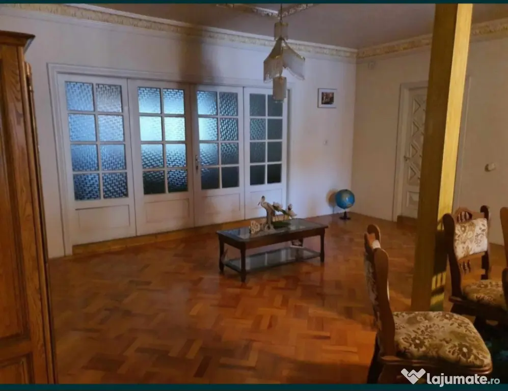 Casă P+1, 300 mp spații locuințe, 441 mp spațiu producț - Baicoi (Prahova)