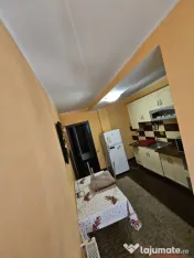 INCHIRIERE APARTAMENT 2 CAMERE 