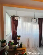 De inchiriat/Apartament luminos si spatios/Tractorul 