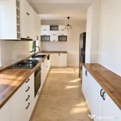 CASA INDIVIDUALA, RENOVATA COMPLET IN 2024/VATRA SATULUI/CUR