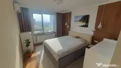 Apartament semidecomandat Piata 1 Mai & parcare subterana de inchiriat